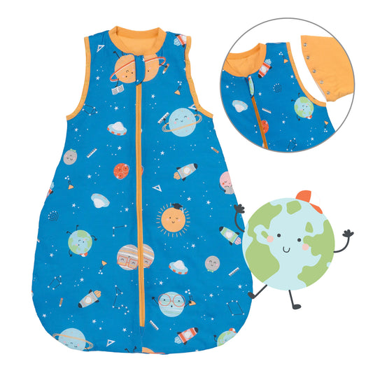 Babyschlafsack 1.0 TOG_Space_Vorderseite mit Armausschnitt_1187