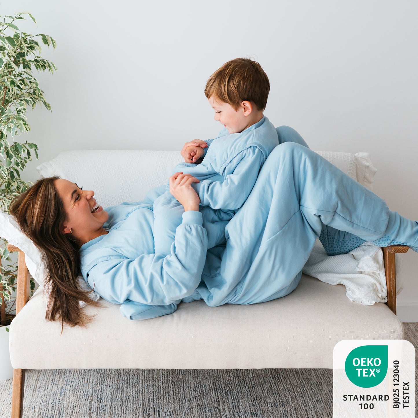 Schlafsack mit Füßen für Erwachsene mit umklappbaren Bündchen und Ärmeln 1.0 TOG_Blue Ice_OEKOTEX_1190