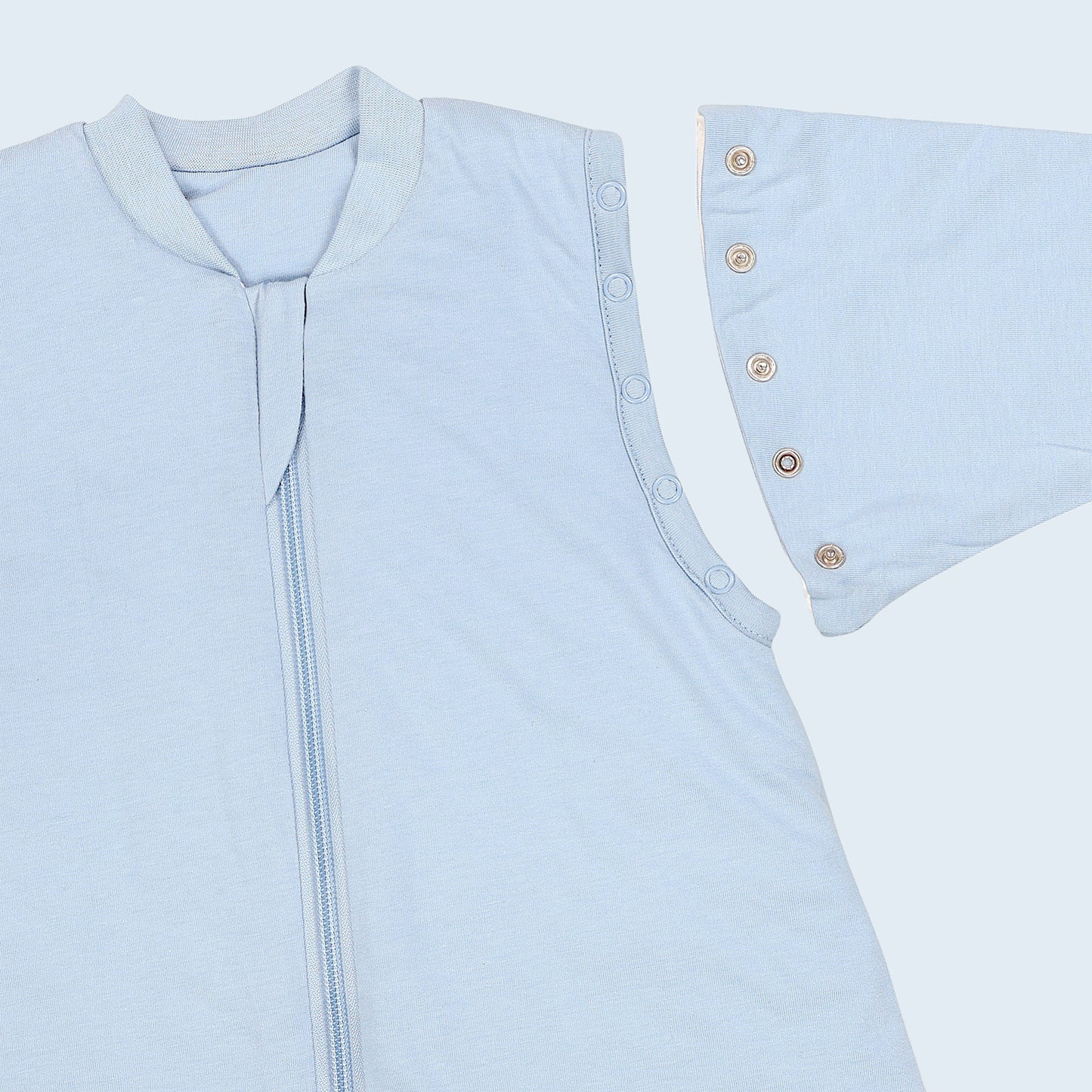 Schlafsack mit Füßen und umklappbaren Bündchen 3.5 TOG_Blue Ice_Armausschnitt_1209